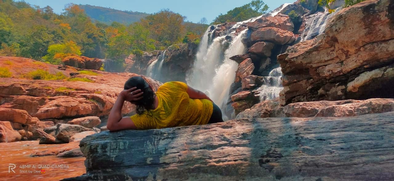 Thoovanam waterfalls